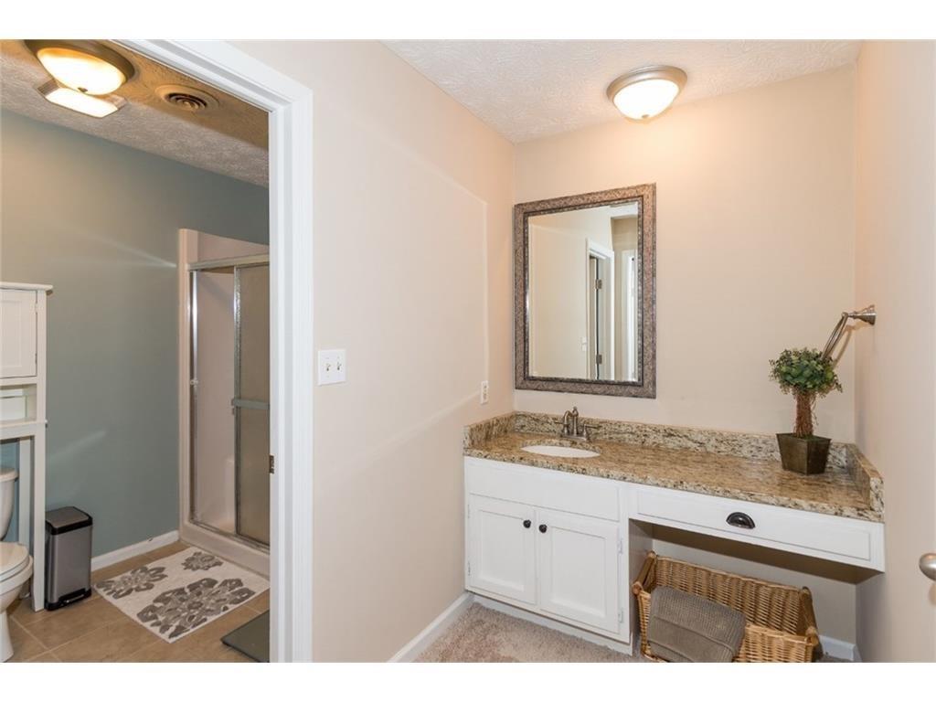 8829 Sawleaf Road Indianapolis, IN 46260 - Photo 19 of 31 Gallery Image 19