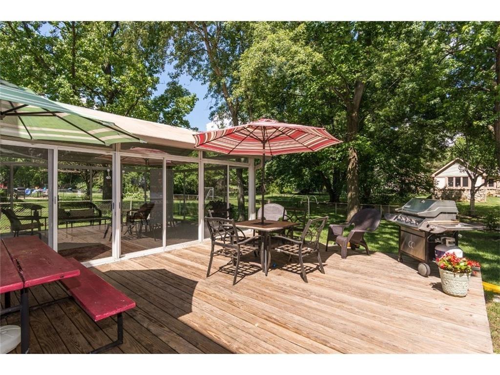 8829 Sawleaf Road Indianapolis, IN 46260 - Photo 27 of 31 Gallery Image 27
