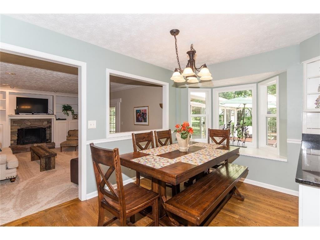 8829 Sawleaf Road Indianapolis, IN 46260 - Photo 7 of 31 Gallery Image 7