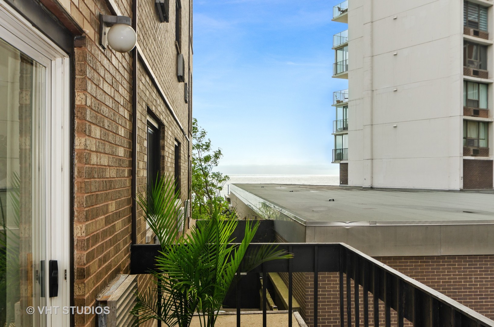 6121 North Sheridan Road, Unit 2D Chicago, IL 60660 - Photo 15 of 16