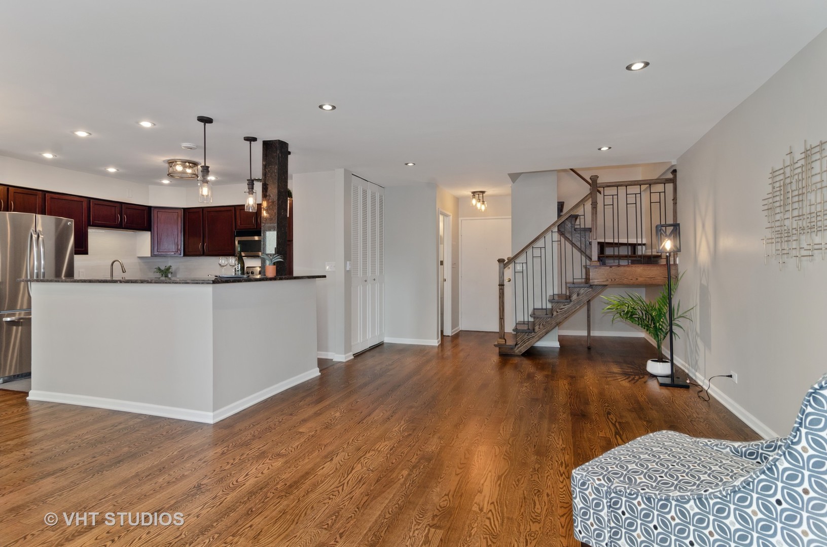 6121 North Sheridan Road, Unit 2D Chicago, IL 60660 - Photo 9 of 16