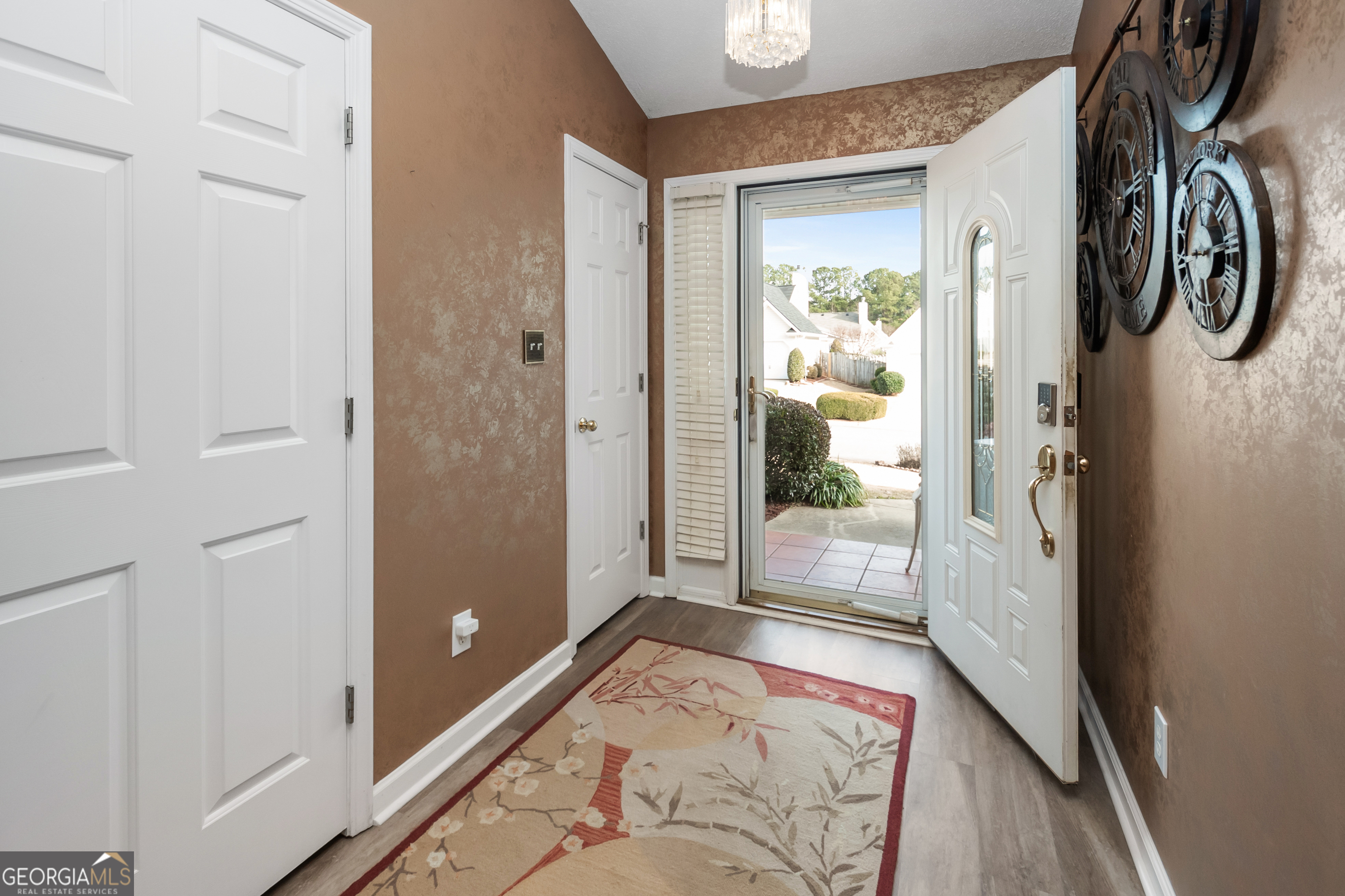 115 Courtyard Lane Newnan, GA 30265 - Photo 4 of 38