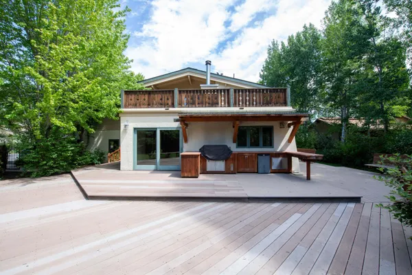 $3,950,000 | 200 East Canyon Run Boulevard, Ketchum, ID 83340