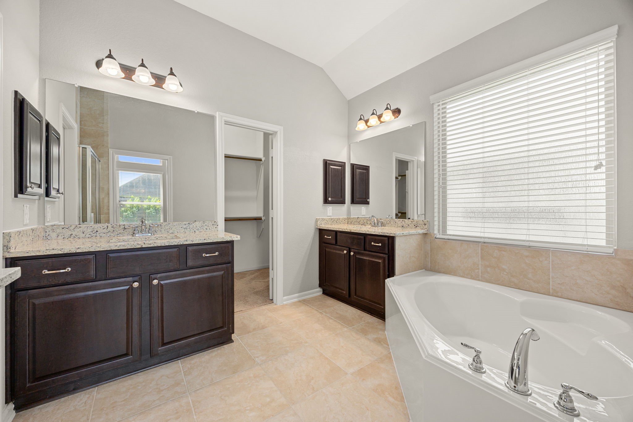 4711 Western Brook Drive Spring, TX 77388 - Photo 14 of 31