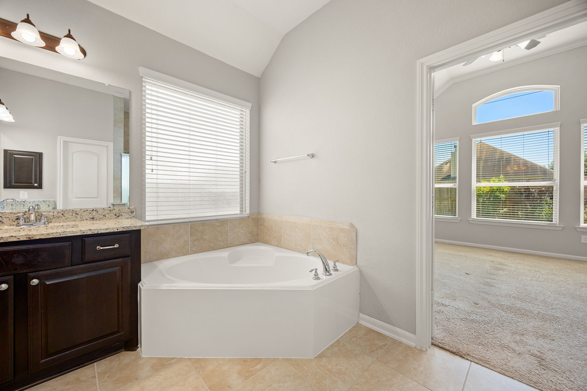 4711 Western Brook Drive Spring, TX 77388 - Photo 15 of 31