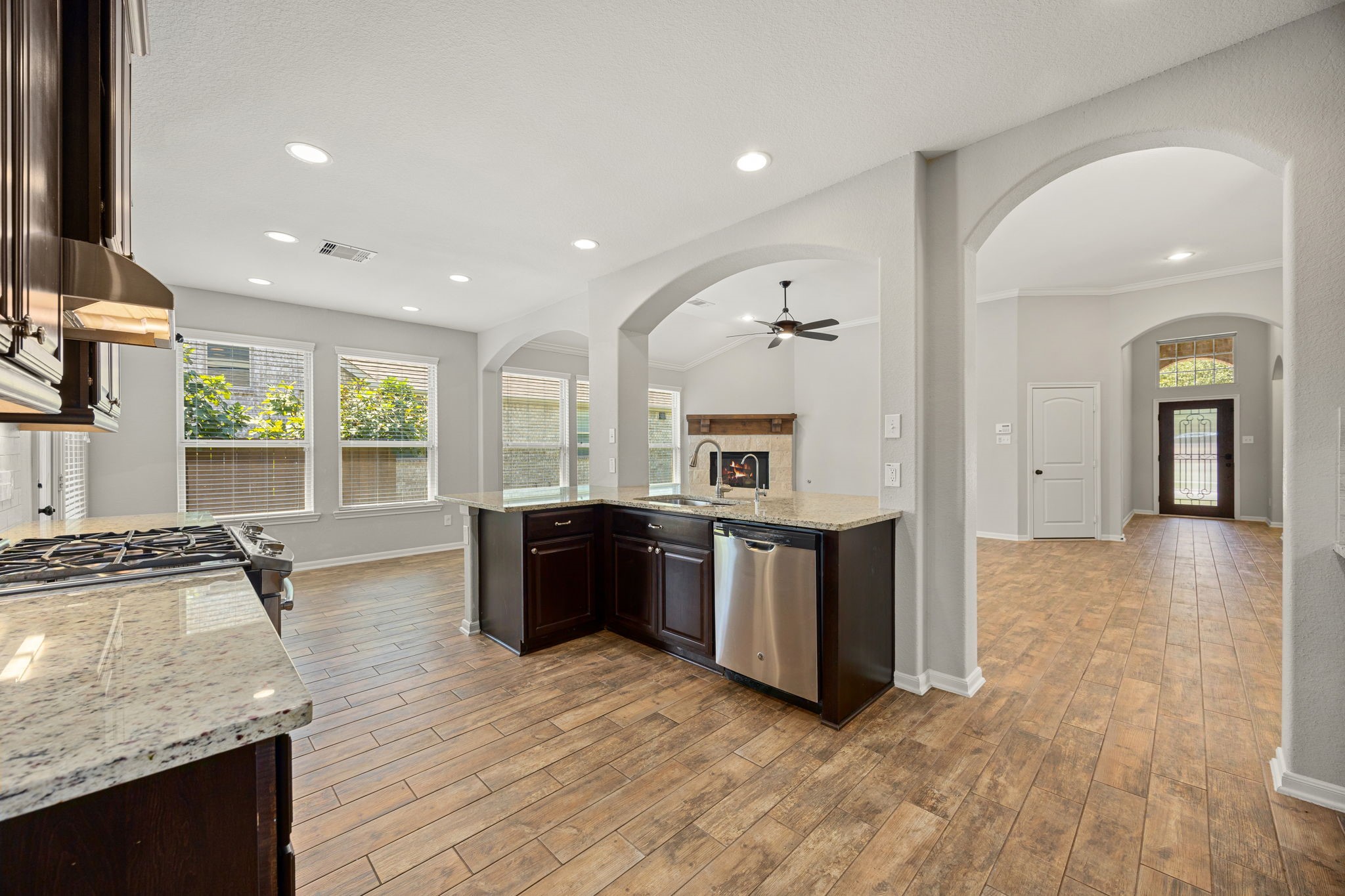 4711 Western Brook Drive Spring, TX 77388 - Photo 5 of 31