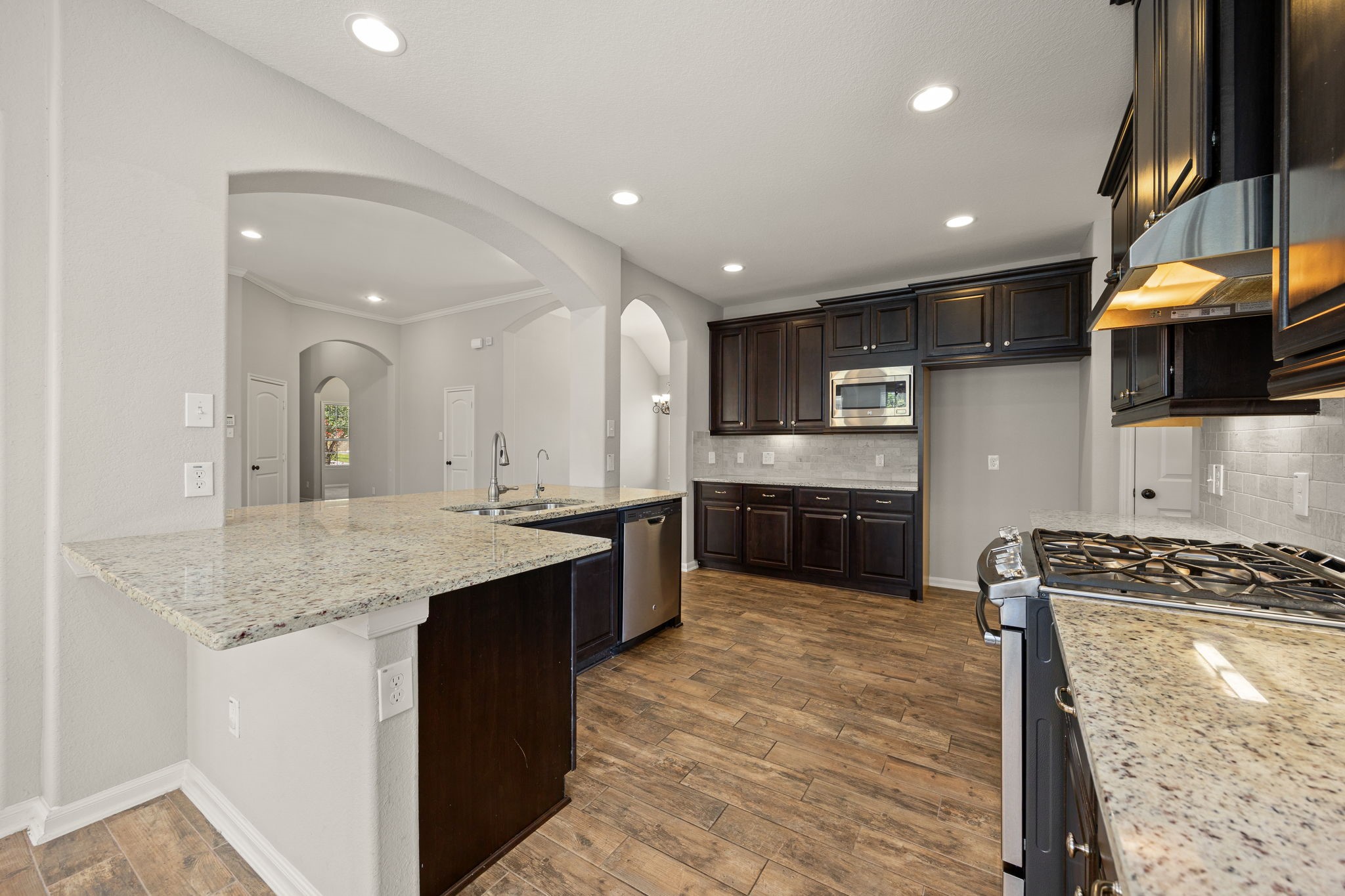 4711 Western Brook Drive Spring, TX 77388 - Photo 8 of 31