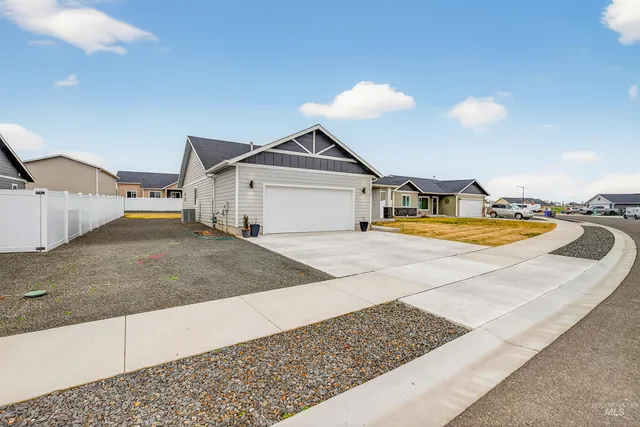 $444,000 | 1432 Horizon Court, Lewiston, ID 83501