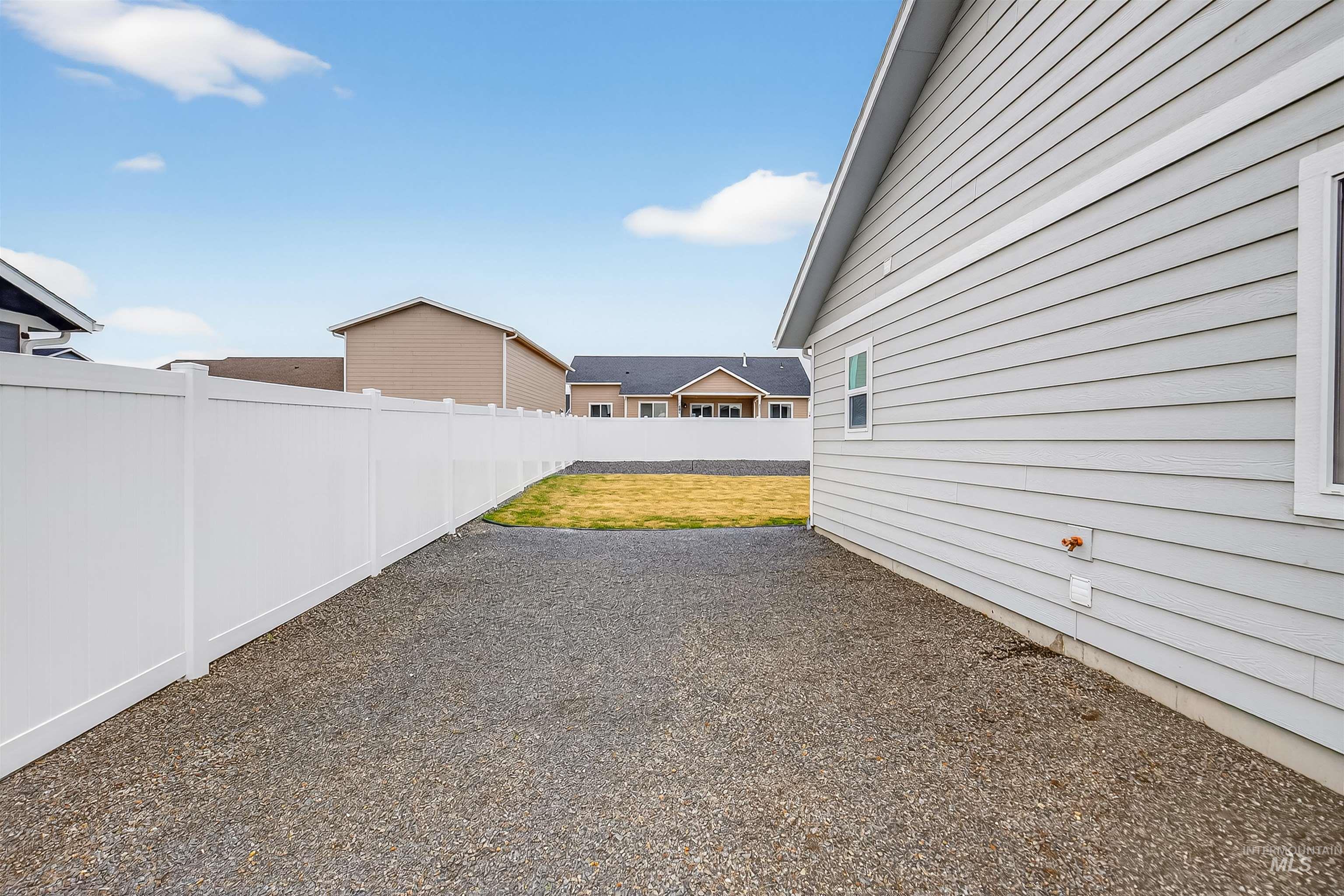 1432 Horizon Court Lewiston, ID 83501 - Photo 8 of 26 View of fenced backyard