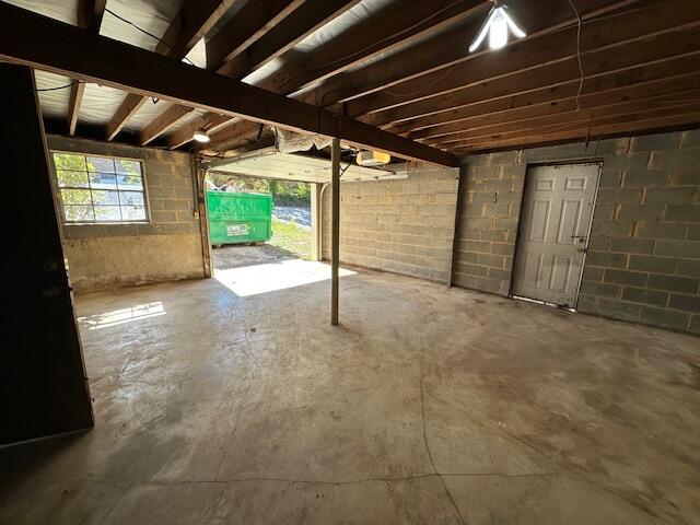 9050 Wooten Road Chattanooga, TN 37416 - Photo 18 of 21 IMG_8401