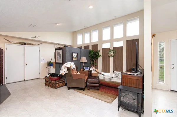 $484,000 | 6184 Farm To Market 485, Cameron, TX 76520