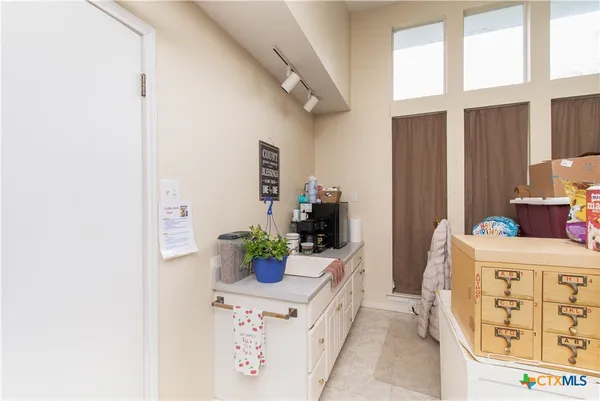 $484,000 | 6184 Farm To Market 485, Cameron, TX 76520