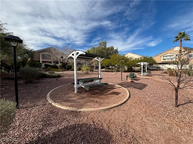 $1,595 | 9125 Goose Lake Way, Unit 101, Las Vegas, NV 89149