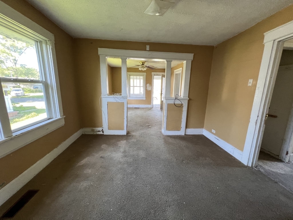 2802 Pitt Street Anderson, IN 46016 - Photo 12 of 27