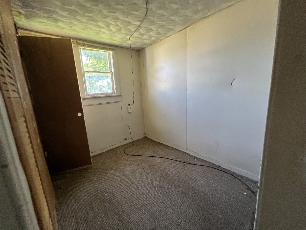 2802 Pitt Street Anderson, IN 46016 - Photo 15 of 27