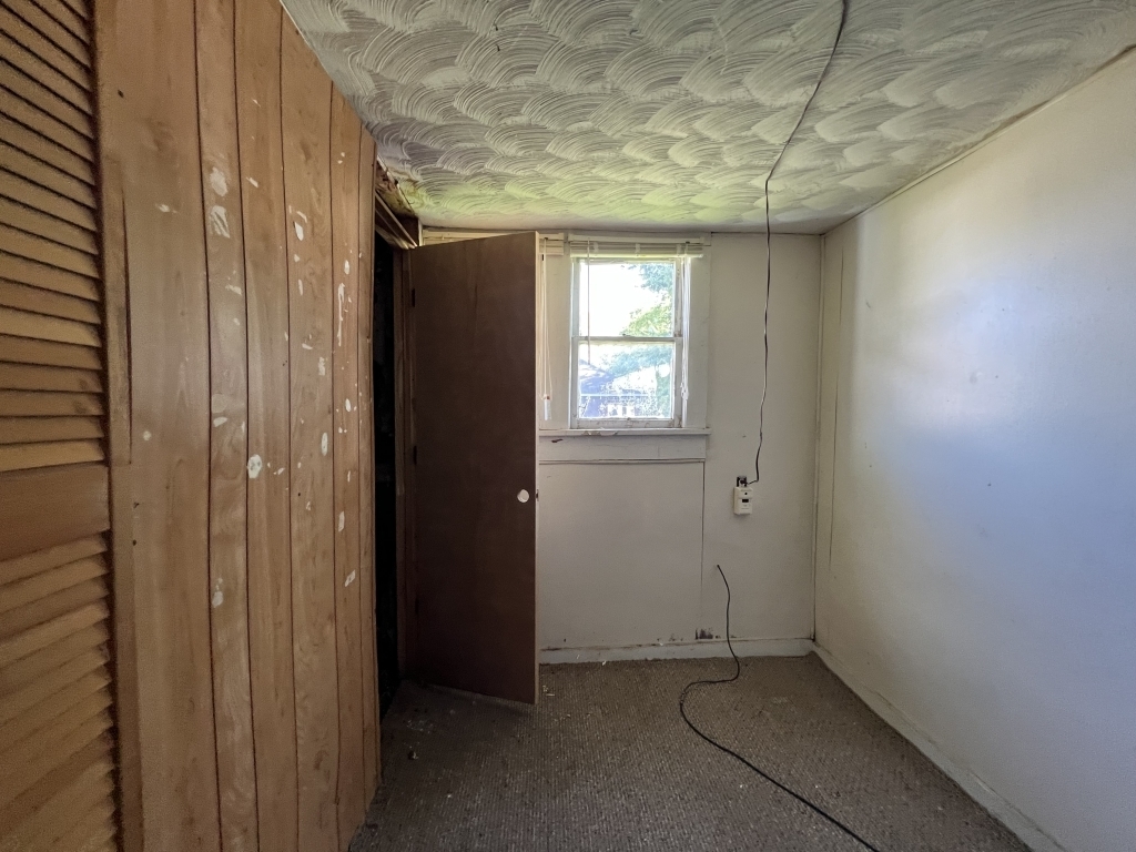 2802 Pitt Street Anderson, IN 46016 - Photo 16 of 27