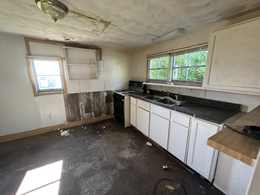 2802 Pitt Street Anderson, IN 46016 - Photo 18 of 27