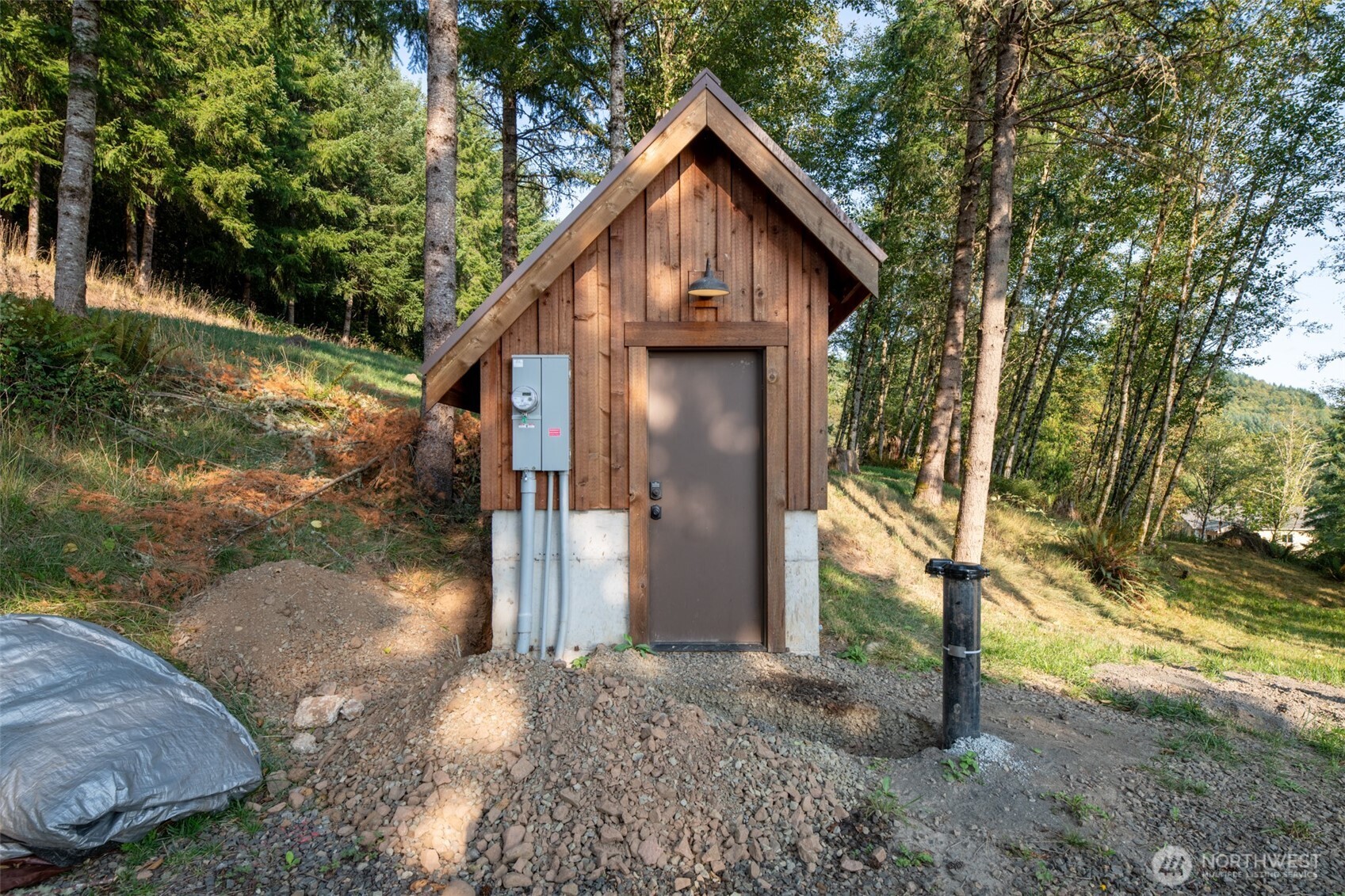 189 Kjesbu Road Silver Creek, WA 98585 - Photo 5 of 17 a view of a house with backyard