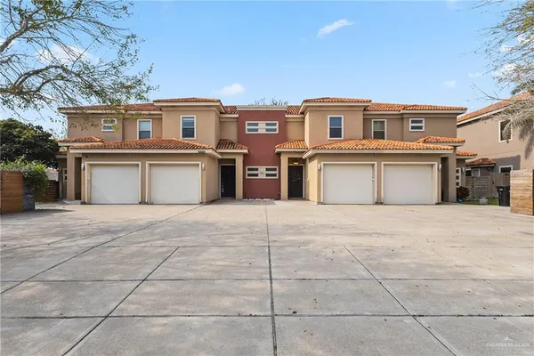 $1,680 | 3016 South L Street, Unit 2, McAllen, TX 78503