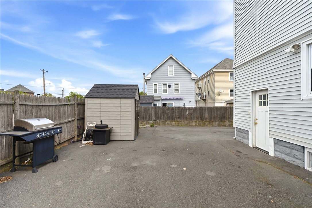 50 Primrose Street Pawtucket, RI 02860 - Photo 35 of 36