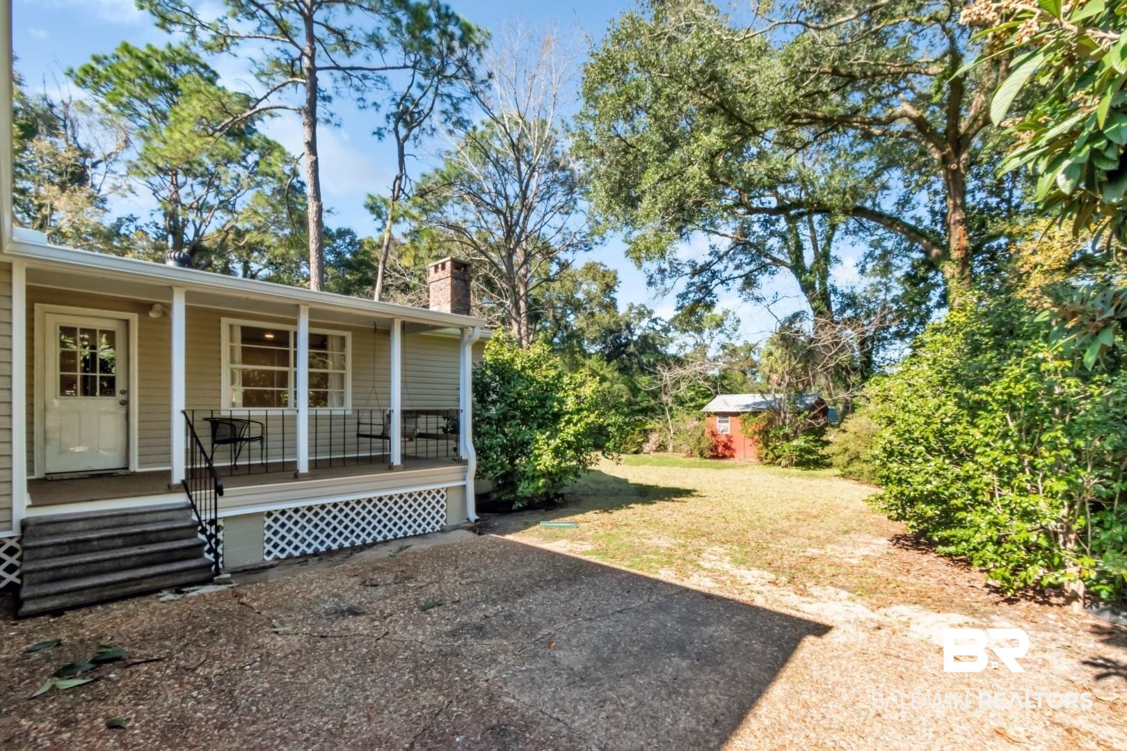 5412 South Norden Drive Mobile, AL 36608 - Photo 10 of 38 View of yard with covered porch