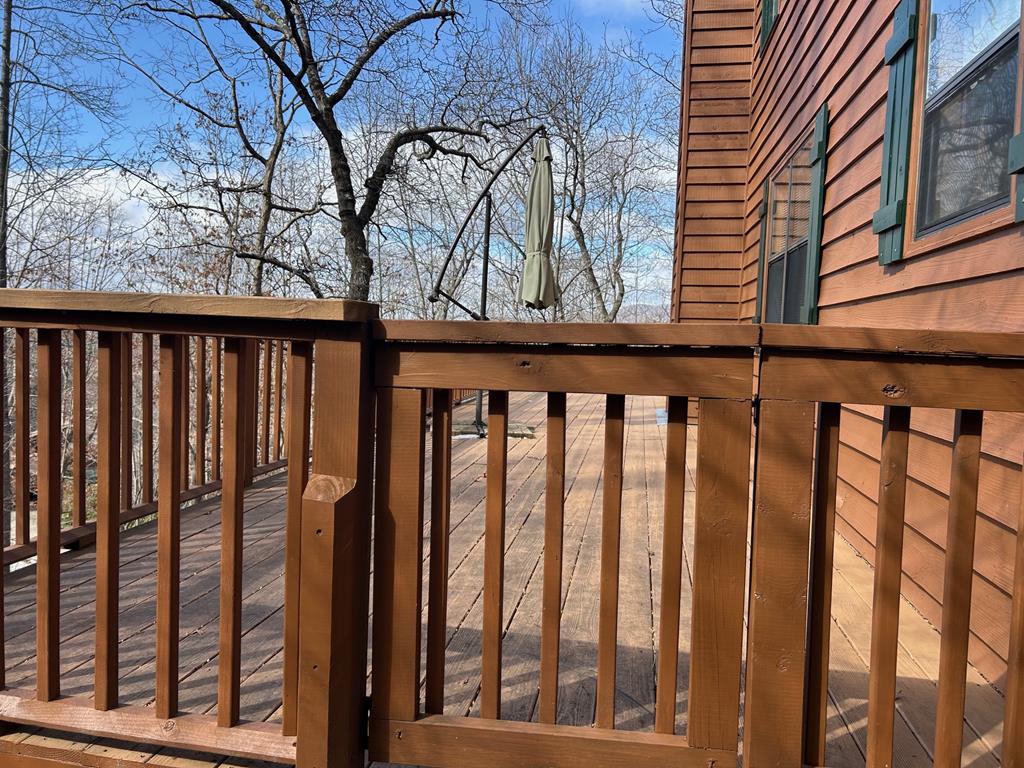 39 Thomas Ridge Lane Blairsville, GA 30512 - Photo 10 of 19 a view of wooden balcony