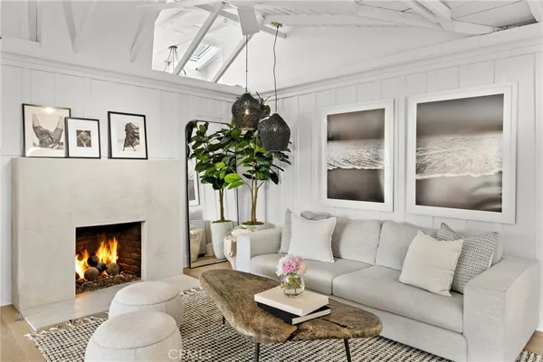 $11,500 | 592 Bluebird Canyon Drive, Laguna Beach, CA 92651