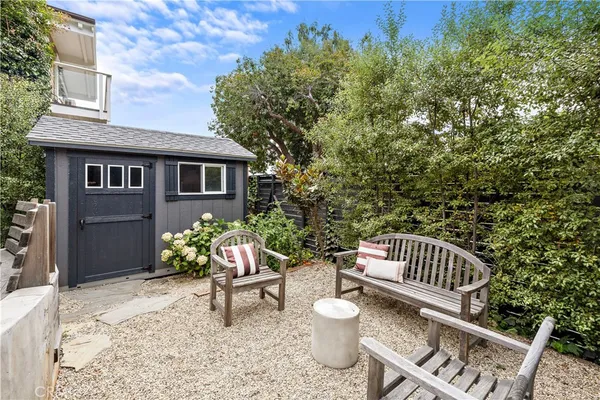 $11,500 | 592 Bluebird Canyon Drive, Laguna Beach, CA 92651