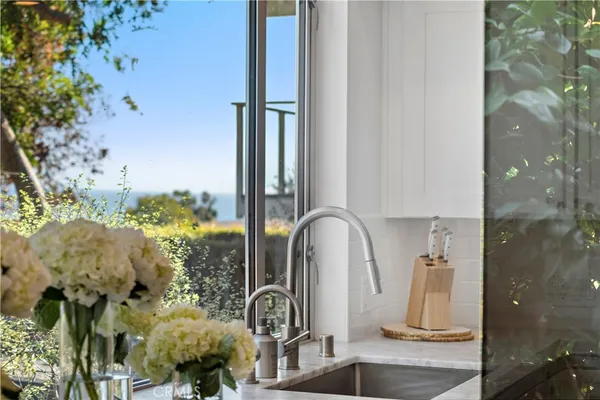 $11,500 | 592 Bluebird Canyon Drive, Laguna Beach, CA 92651