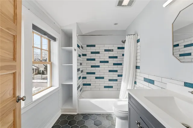 $649,000 | 65 Columbia Heights Ovl, Charlestown, RI 02813