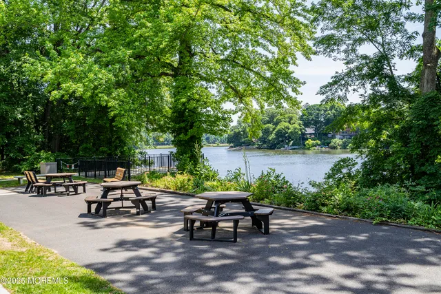 $429,900 | 19 Manchester Court, Red Bank, NJ 07701