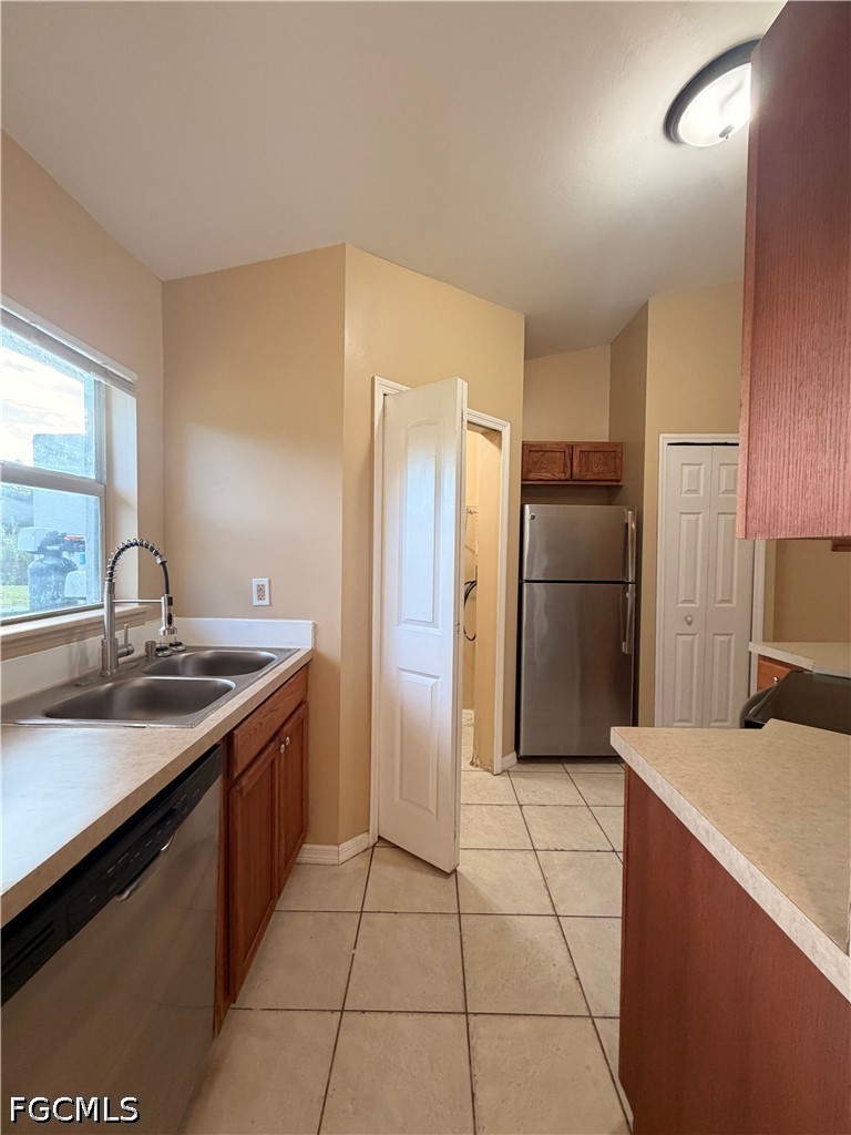 143 Meadow Road Lehigh Acres, FL 33973 - Photo 13 of 21 Gallery Image 13
