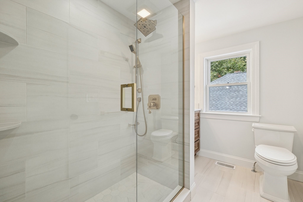 32-34 Larch Street Boston, MA 02135 - Photo 31 of 42