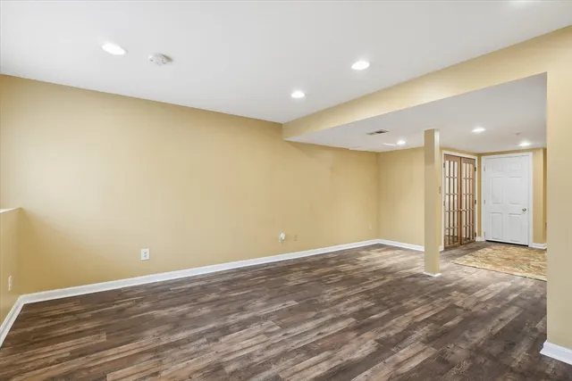 a view of empty room