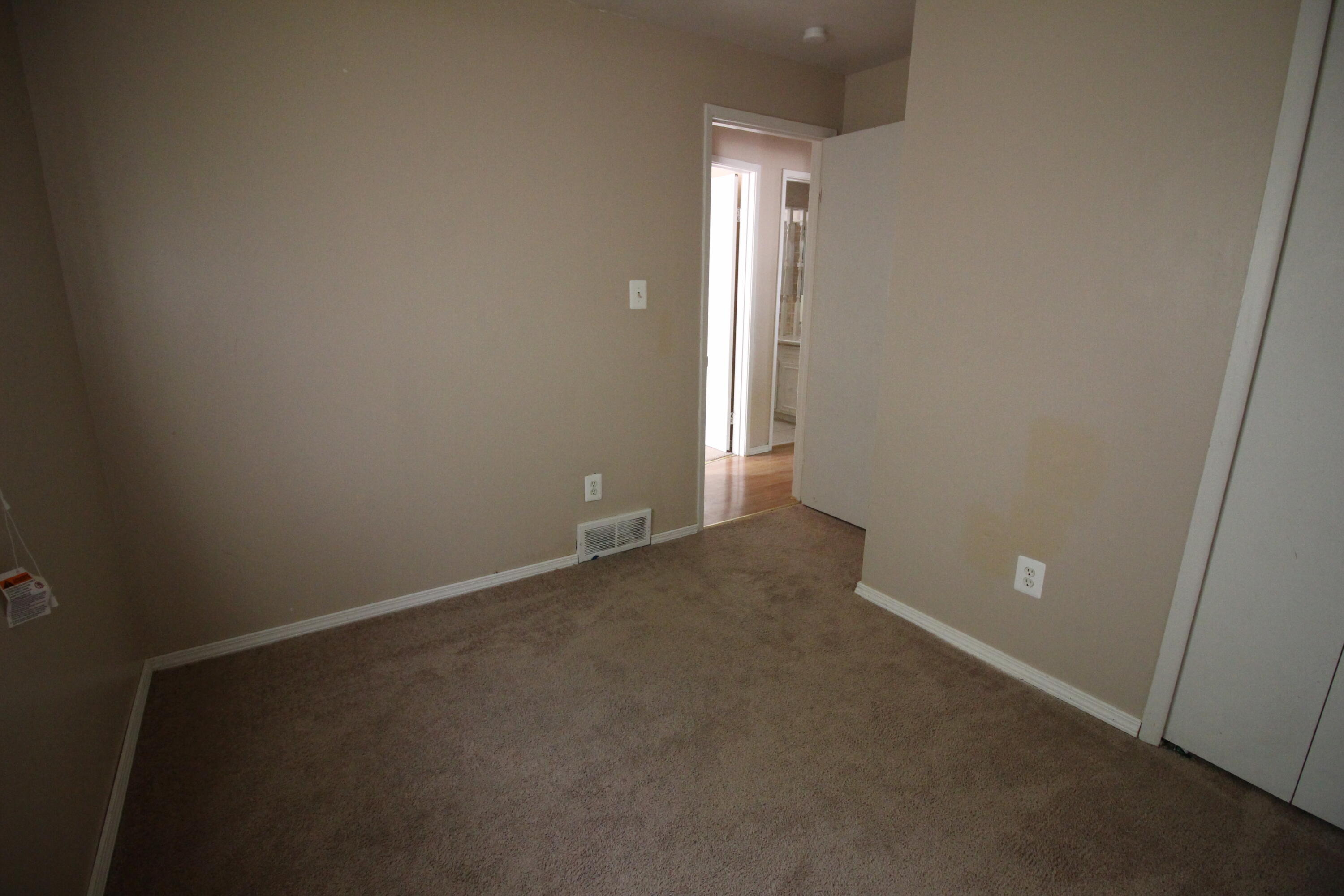 30771 Halecreek Street Romulus, MI 48174 - Photo 13 of 18 IMG_8649