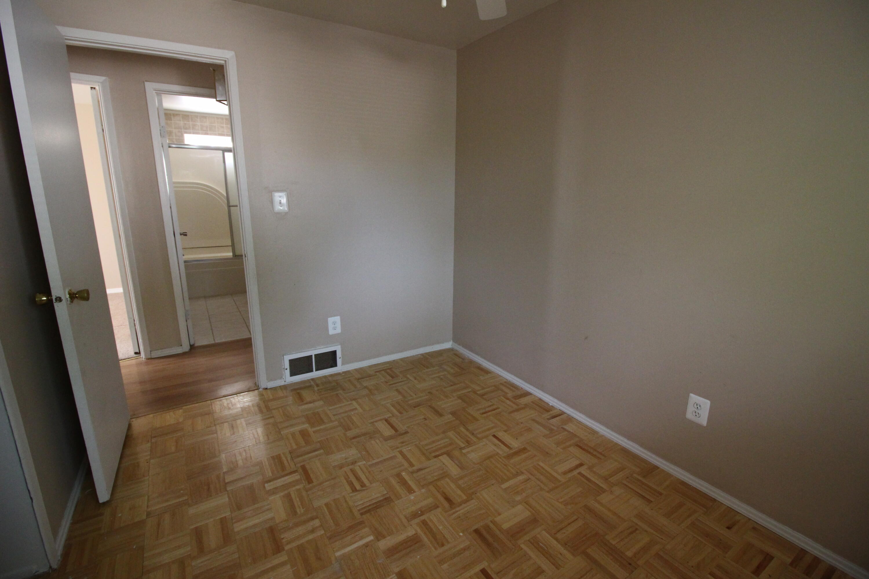 30771 Halecreek Street Romulus, MI 48174 - Photo 15 of 18 IMG_8651