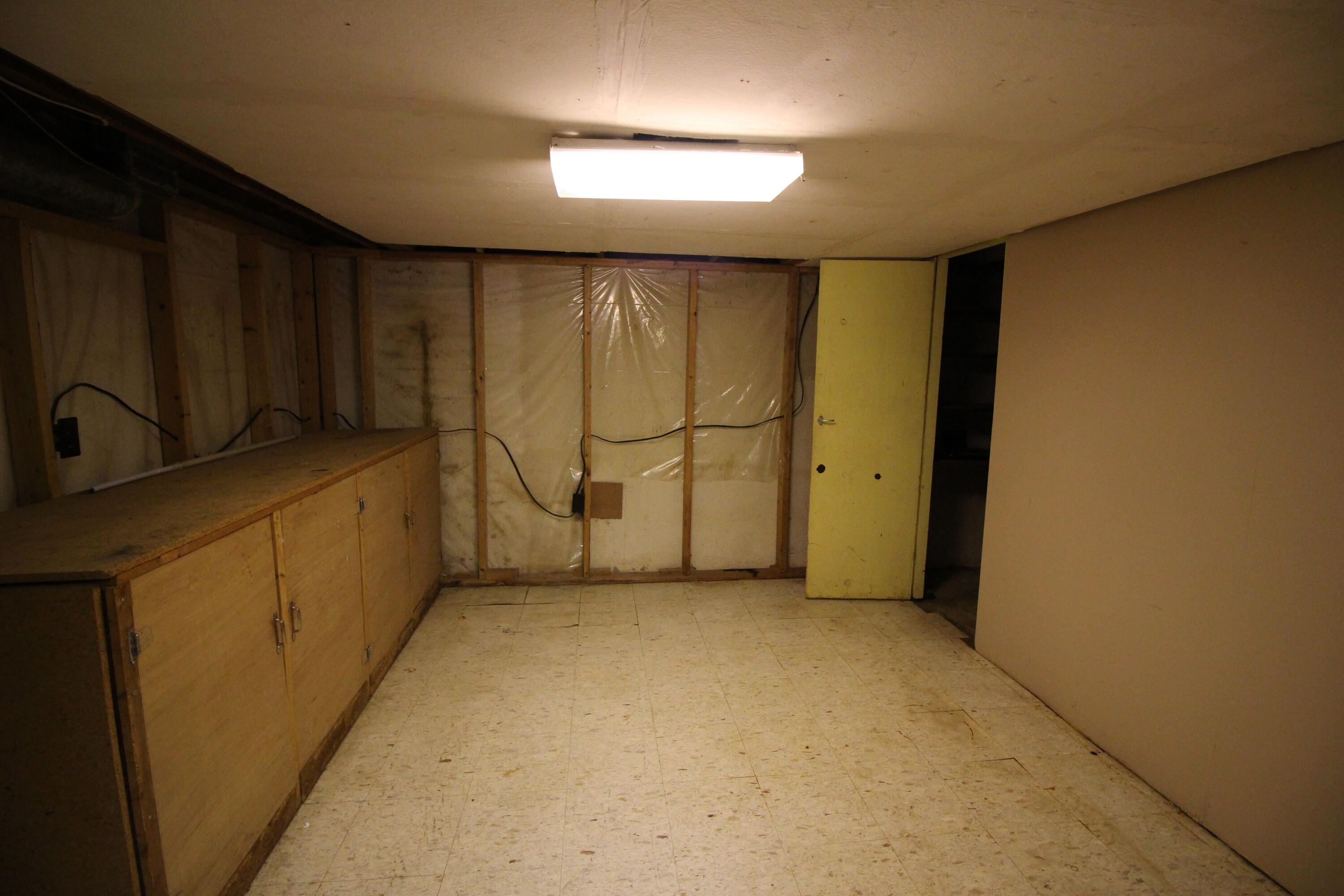 30771 Halecreek Street Romulus, MI 48174 - Photo 18 of 18 IMG_8656