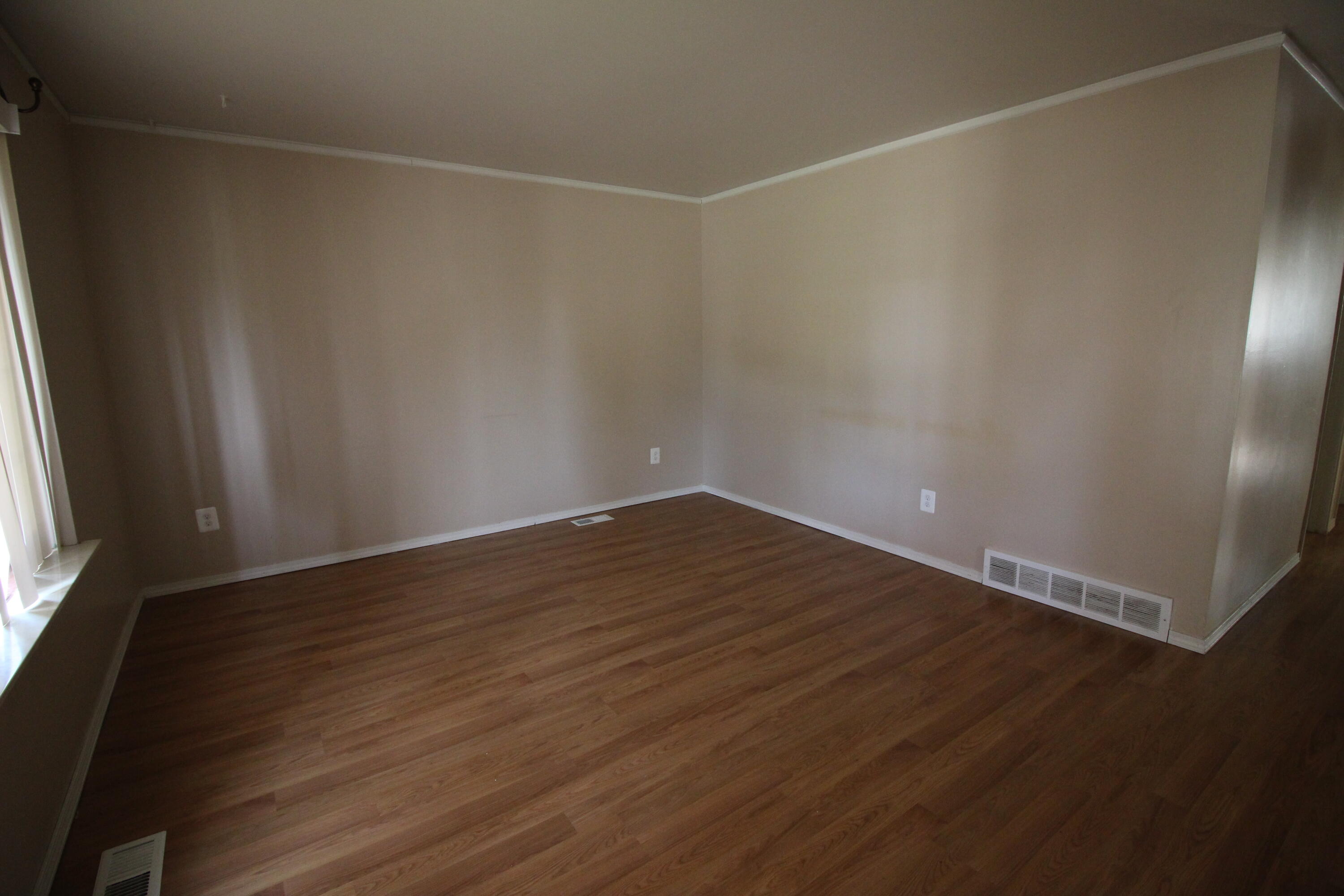 30771 Halecreek Street Romulus, MI 48174 - Photo 10 of 18 IMG_8645