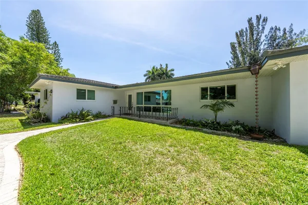 $4,500 | 3140 Calle Largo Drive, Hollywood, FL 33021