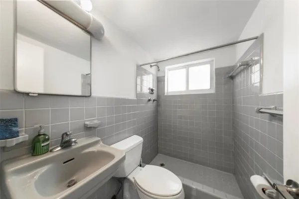 $4,500 | 3140 Calle Largo Drive, Hollywood, FL 33021