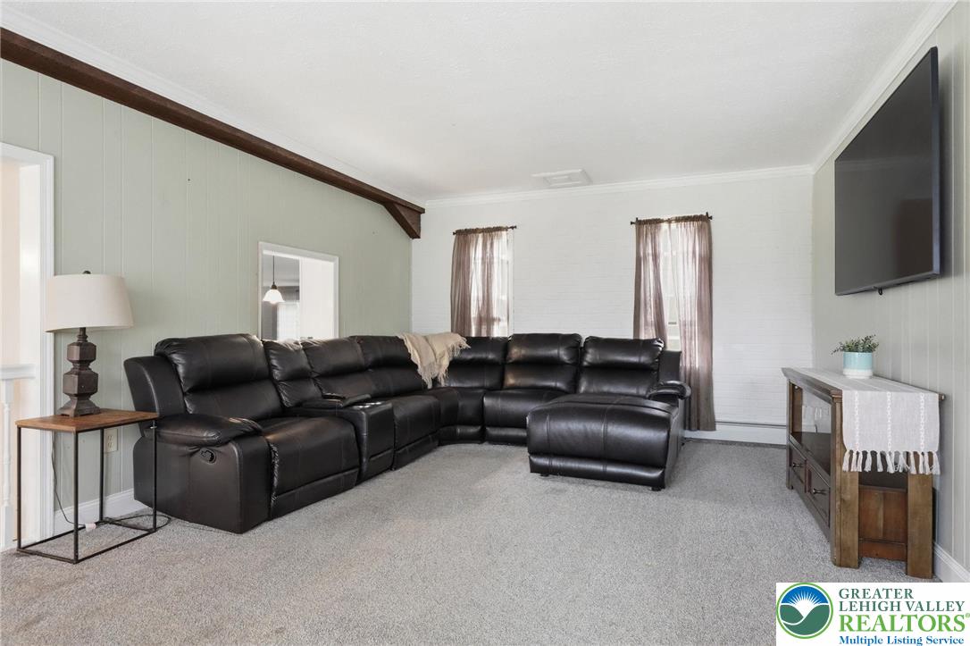 5193 Vera Cruz Road Center Valley, PA 18034 - Photo 10 of 70