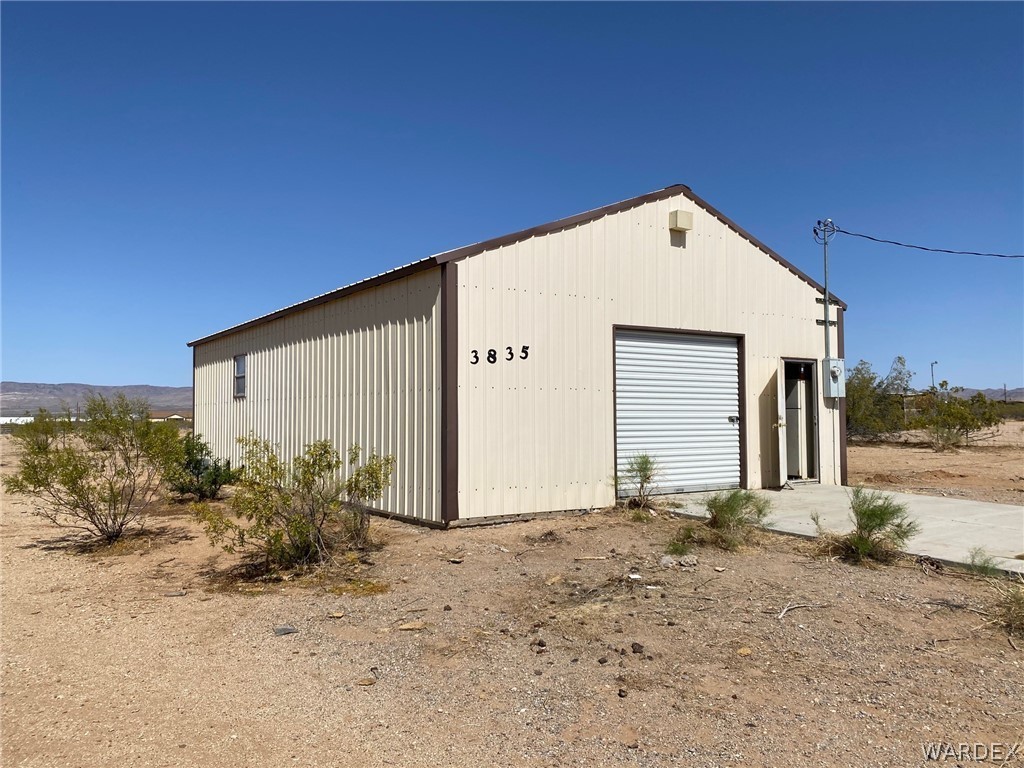 3835 Mormon Flat Road Golden Valley, AZ 86413 - Photo 3 of 14 Gallery Image 3
