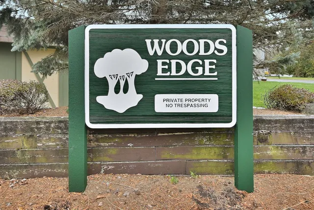 $269,900 | 9176 S Road, Unit 1B, Palos Hills, IL 60465