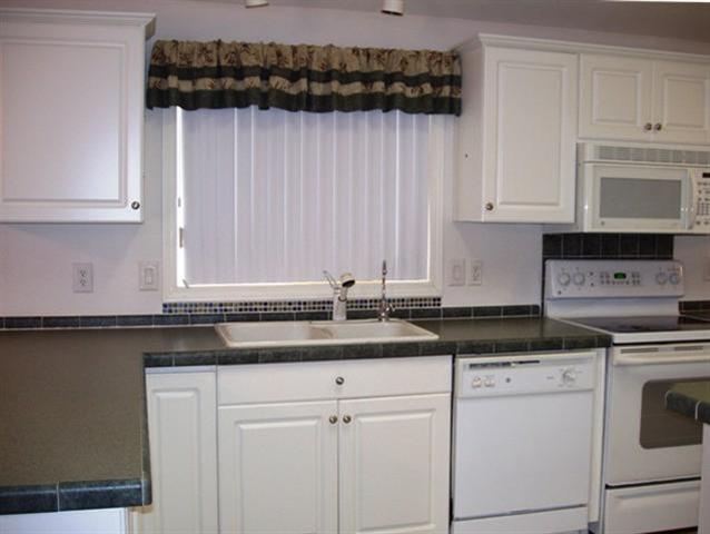 10 South Stage Road, Unit 411 Medford, OR 97501 - Photo 4 of 15 Additional Photo