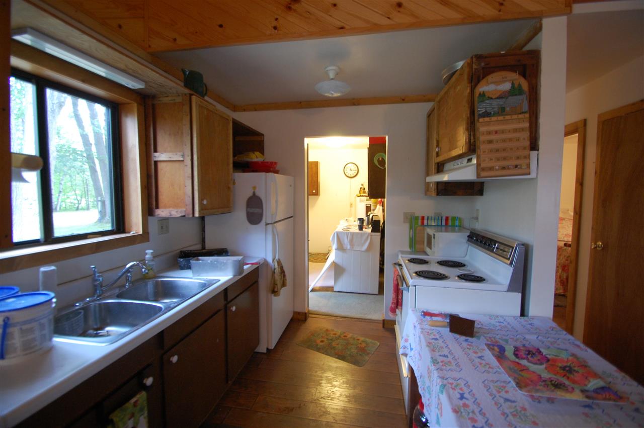 4889 Cranberry Lake Road Prescott, MI 48756 - Photo 8 of 14 1837750-7.JPG