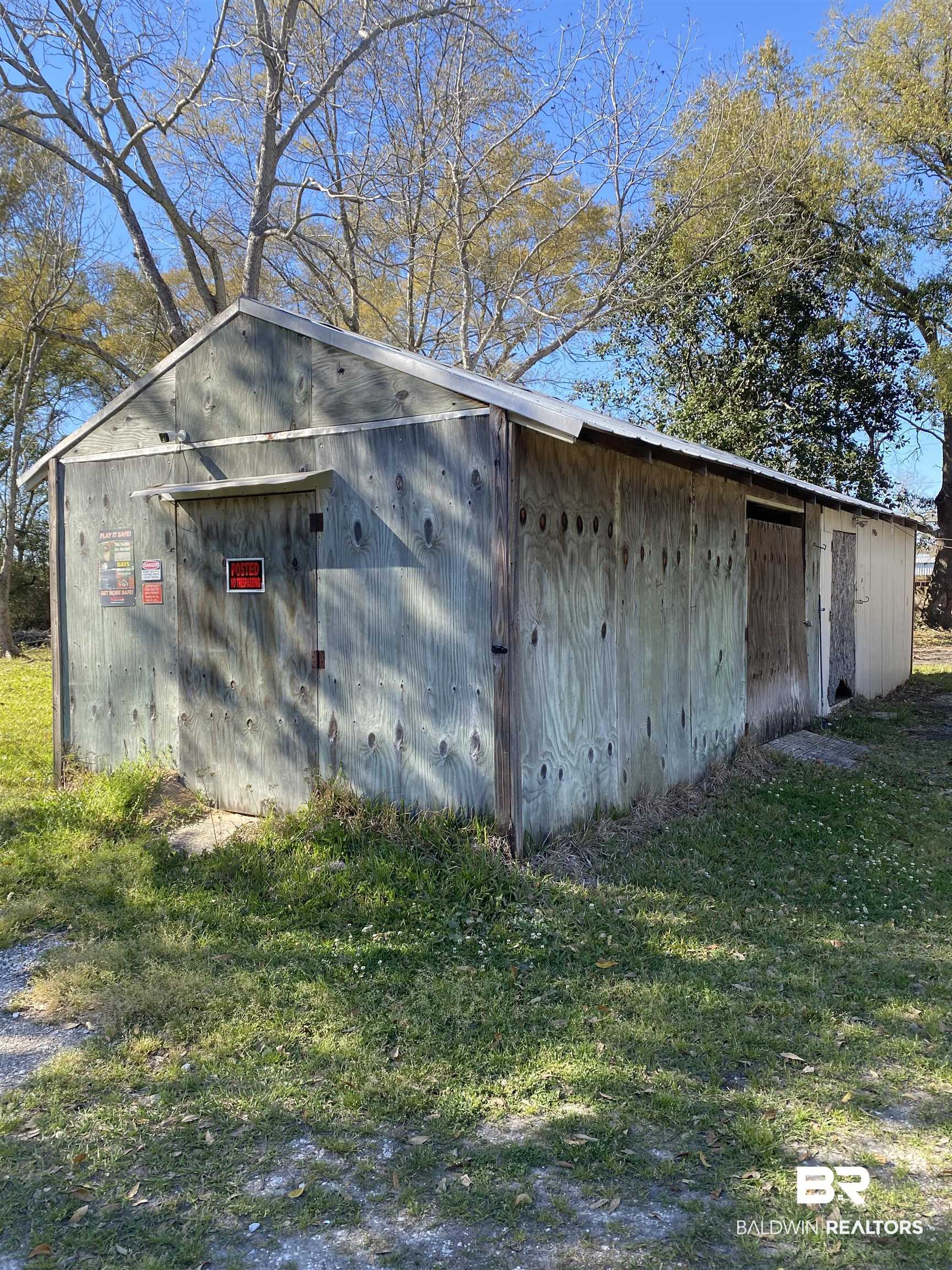 5590 Alice Drive Theodore, AL 36582 - Photo 5 of 5 workshop