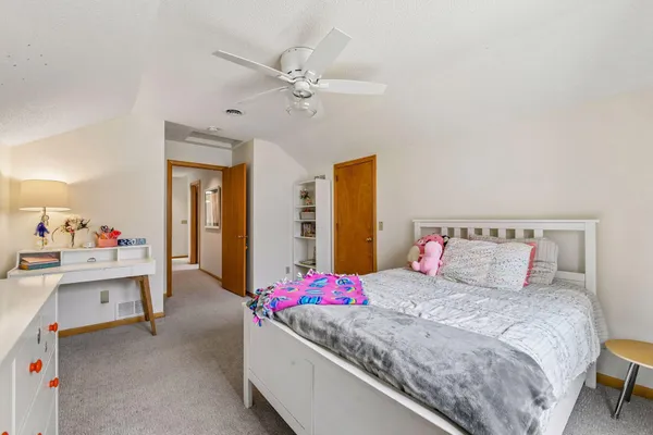 $1,250,000 | 1815 Meadowwoods Trail, Medina, MN 55356