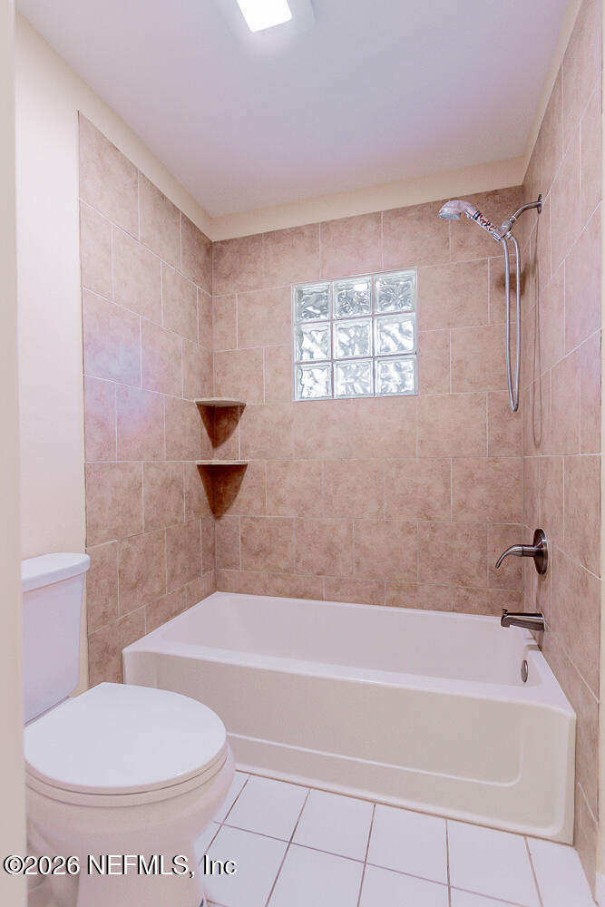 10150 Belle Rive Boulevard, Unit 1108 Jacksonville, FL 32256 - Photo 22 of 25 20260614_belle_rive_blvd_8612