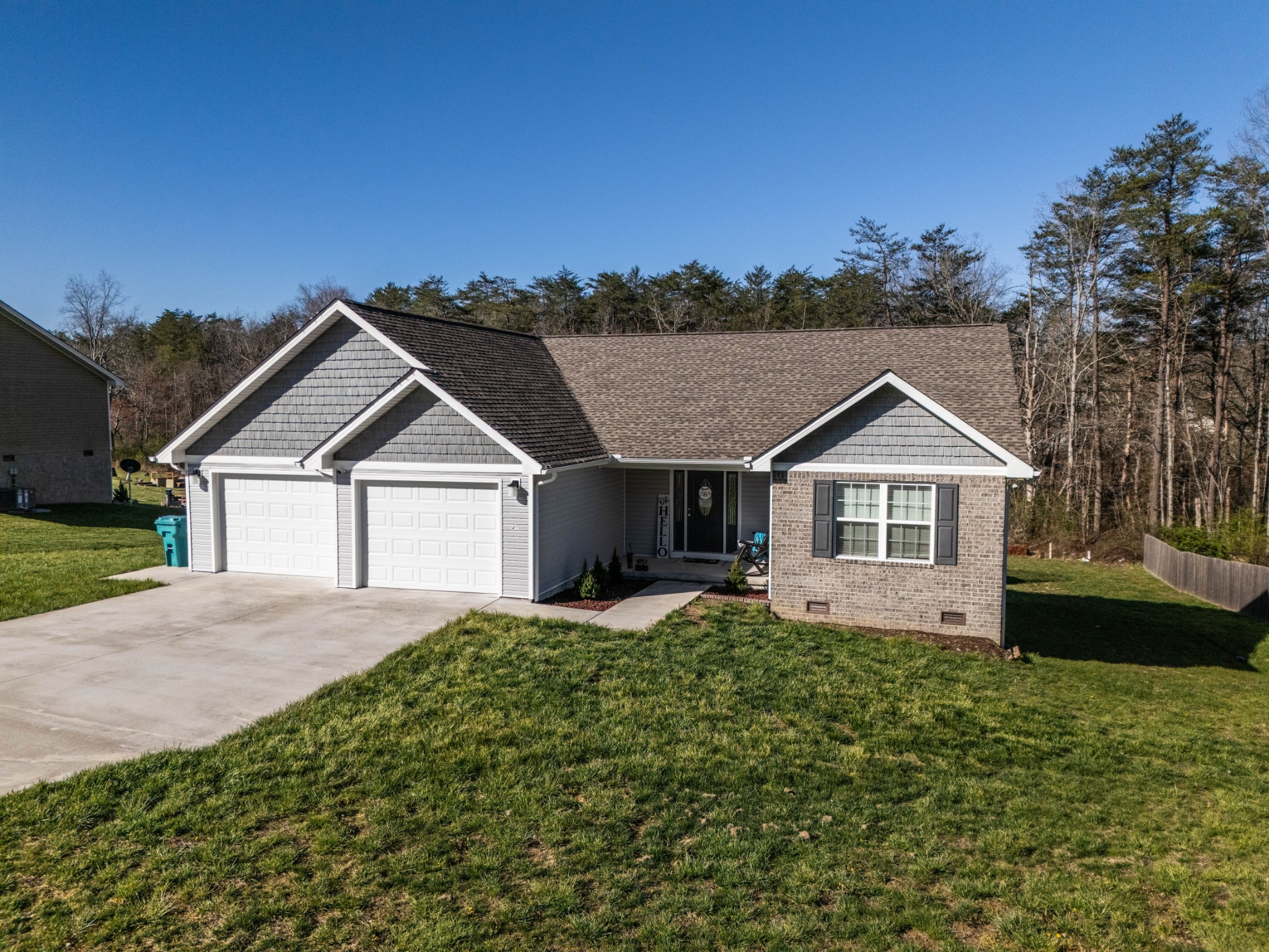 437 Deerfield Road Crossville, TN 38555 - Photo 1 of 32 Gallery Image 1