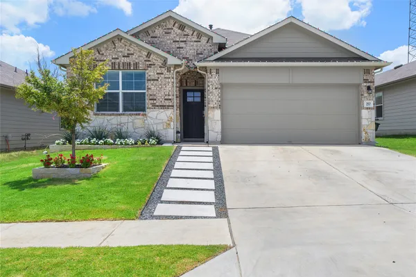 $2,450 | 217 Evergreen Sumac Loop, Kyle, TX 78640